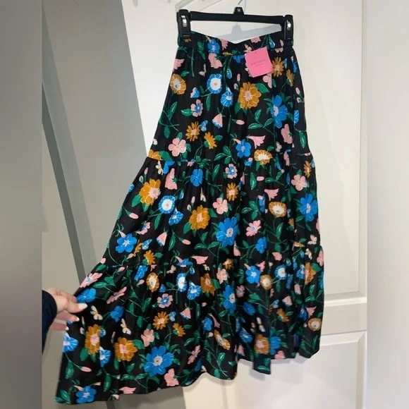 New KATE SPADE Floral Garden Cloqué Skirt 🌸 Sz Small NWT
